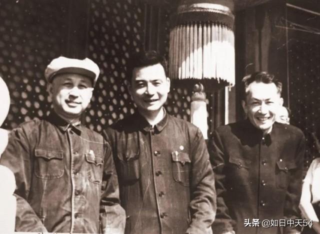 邓稼先，除了是著名的两弹元勋外，还是一个非常热爱生活的人