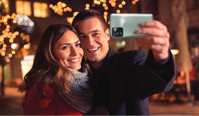 为什么手机厂商还不愿意放弃前置摄像头？