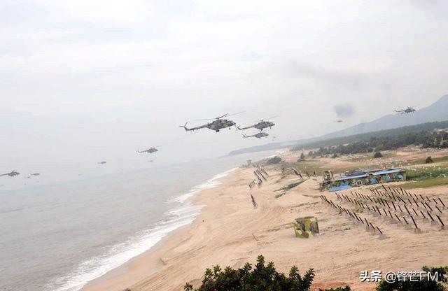 俄空突旅夺取机场，给我们提了一个醒，不一定非得硬性抢滩登陆