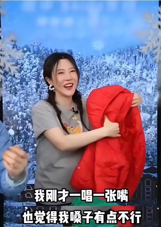 宋丹丹90后儿子再当爹！大7岁老婆3年前生大儿子，被老公宠成公主