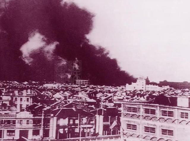 1977年，女子拿“00001号”烈属证来北京，邓小平得知后亲自接见