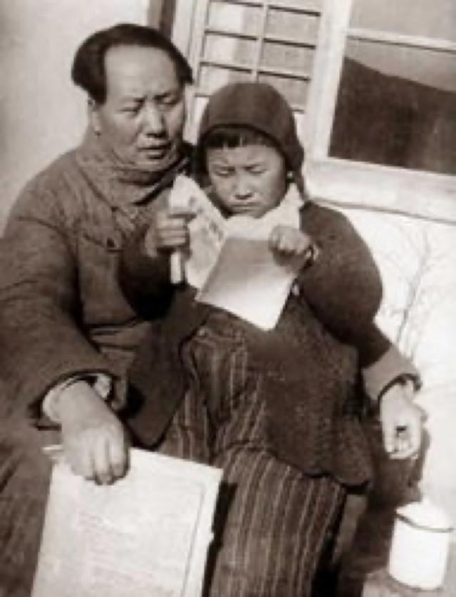 贺子珍从苏联回来，妹妹贺怡向伟人提了个要求，伟人断然拒绝