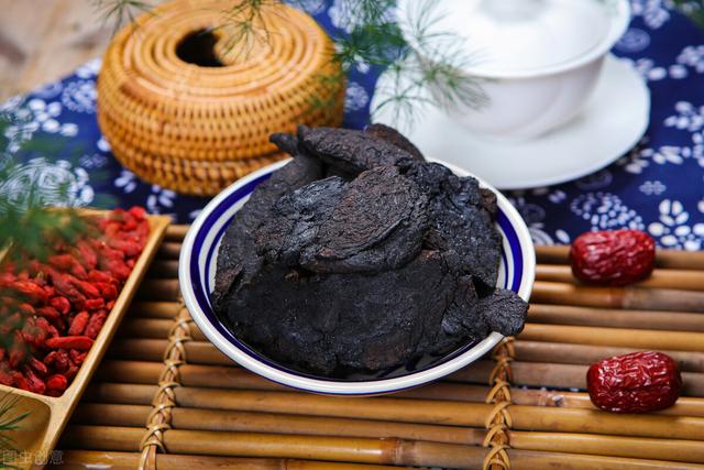 糖尿病：吃得多，喝水多，尿频？一张清热滋阴的方子，能化解问题