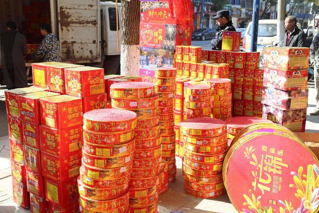 沈阳公交车突发爆炸事故！究竟是何原因？机械故障或是根源所在