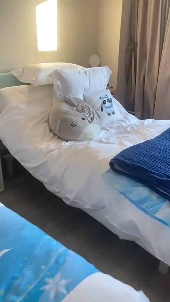 美国滑雪小姐姐在中国的最后30分钟！边说边哭：我舍不得走