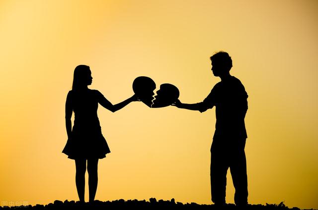 家不是避风港，父母相爱才是