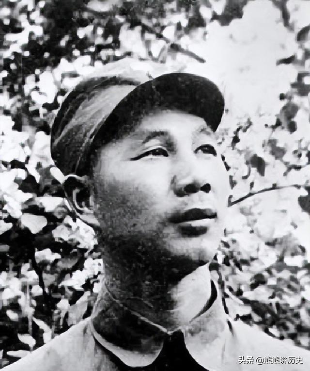 从福建走出来的三位杰出战将，任职海军司令，空军司令，总参谋长