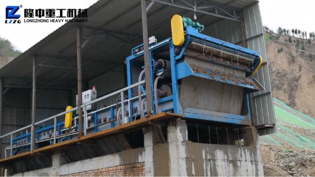 强国压滤机专业洗砂打桩污水的简单介绍