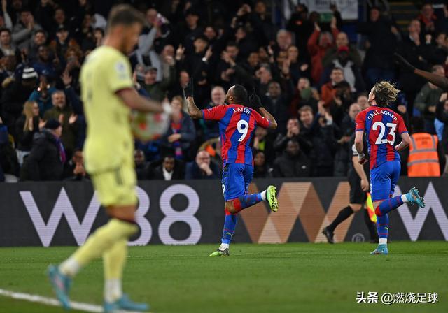 3-0！“伦敦之王”发威，搅乱英超争4局势，热刺曼联隔空收大礼