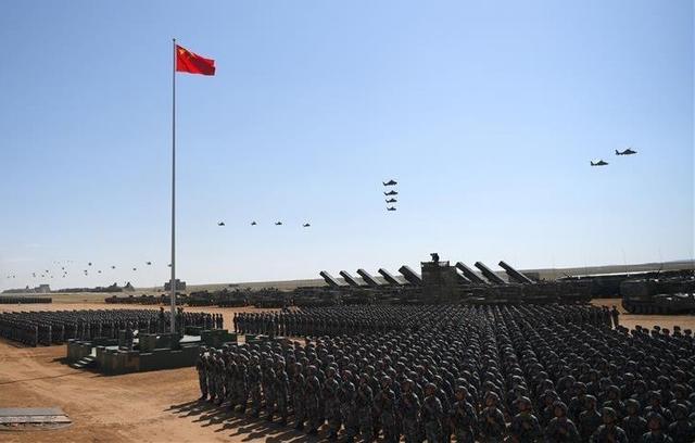 中国军费1.45万亿，增长7%！西方媒体惊呼：是近三年来最大增幅