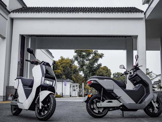 这3款“硬汉”电动车，极速103km/h，最高续航200km
