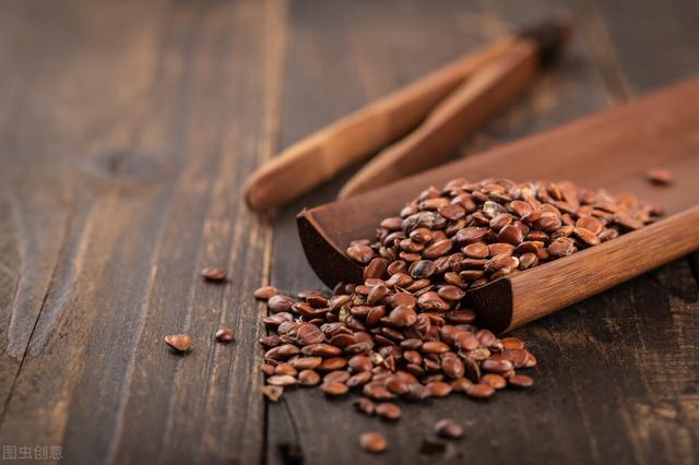 失眠的人记住1个小细节，让阴阳协调，酣睡到天亮