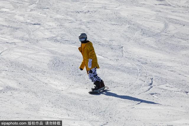 北京冬天滑雪逐步开放（北京滑雪场一般开到几月份）-第43张图片