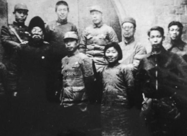 1977年，女子拿“00001号”烈属证来北京，邓小平得知后亲自接见
