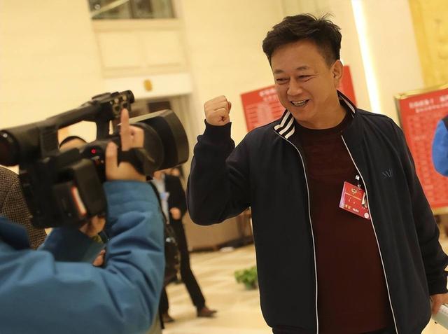 朱军为什么判八年了，朱军的案件怎么样判