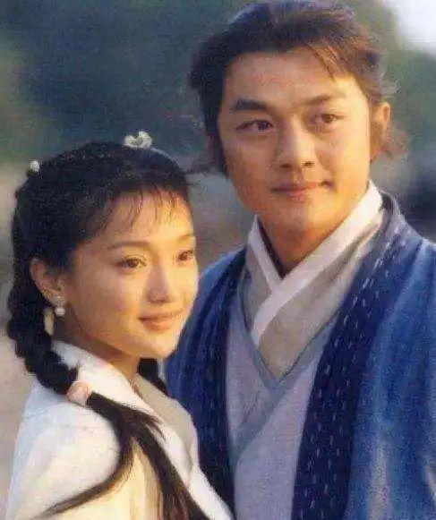 wenno:李亚鹏官宣再婚生子，王菲这波惨败？别天真了