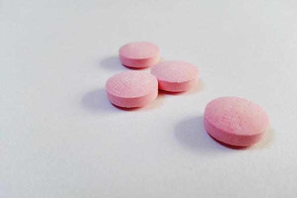血压高的人，手指有2个异常，要提防脑梗，平日勤做3事防脑梗