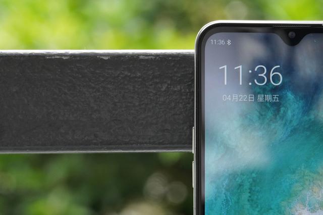 不到四百元买到的iPhone 13，让我自闭了整个五一假期