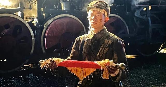 更燃！电影《长津湖之水门桥》好在哪儿？