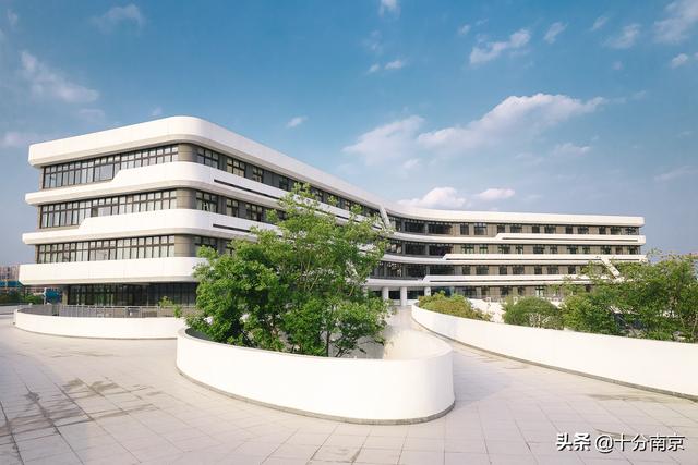 有没有行走学校(行走的学校)(图8)