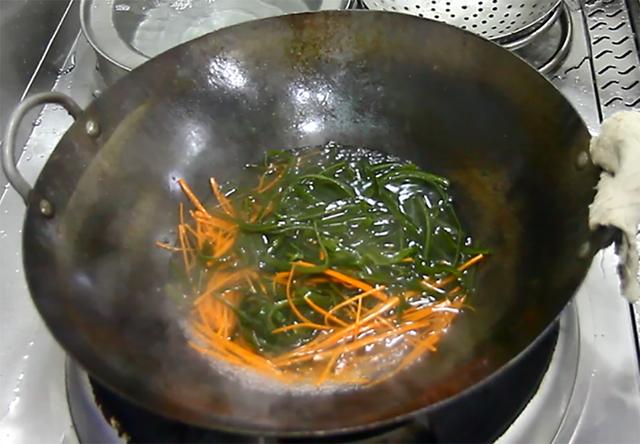 强烈建议中老年人：如果不差钱，常吃6种食物，强过天天吃保健品