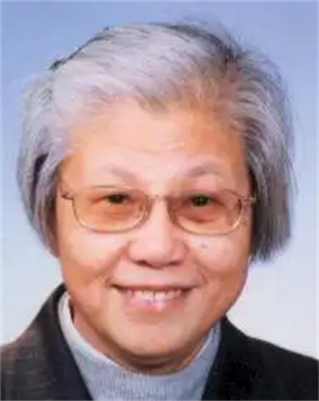 1971年，毛主席在深夜中做出重大决定，催促身边的人：快打电话