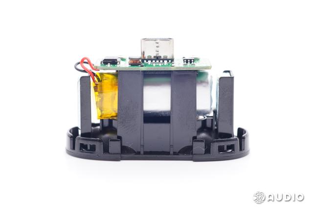 浅入耳式设计，5.1蓝牙芯片，联想thinkplus Liveods LP40拆解报告