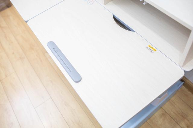 健康与舒适陪伴宝宝一起成长，科贝森儿童学习桌椅套装使用体验