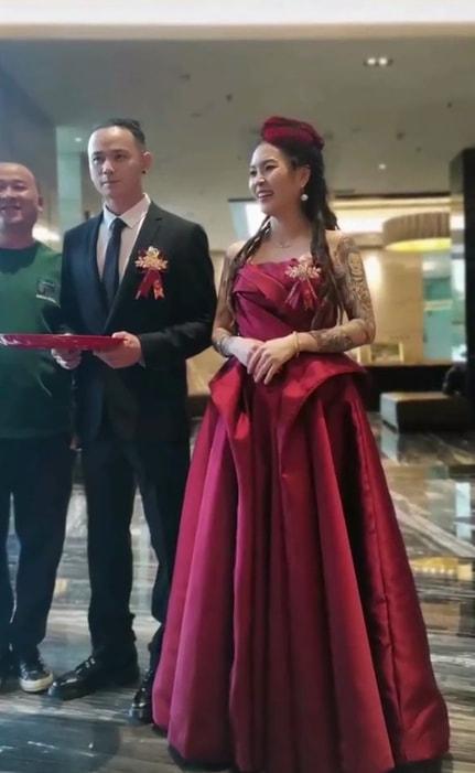 《好声音》毕夏张恒远低调结婚，两人都是汪峰的学员，婚礼照曝光