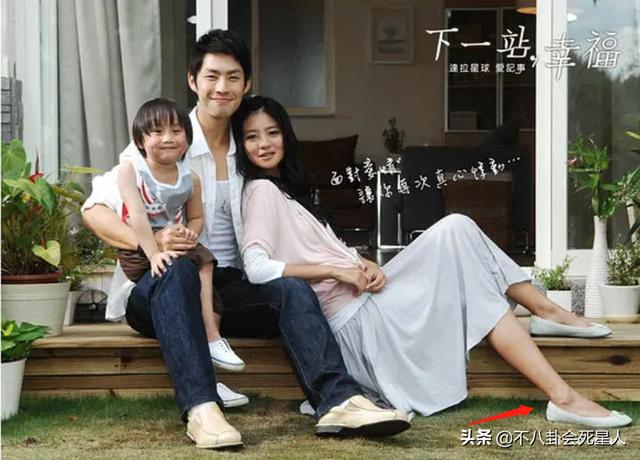 ����Ȧ�Ĵ��Ů����(��ֵ���������У�ȴӵ��һ˫�����ţ���10λŮ�ǵĽſ��Ⱥ���)