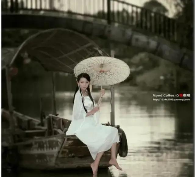 《四月再见，五月你好》