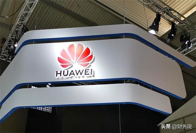 中国手机市场洗牌：华为份额被瓜分，苹果排名第三，销量冠军易主