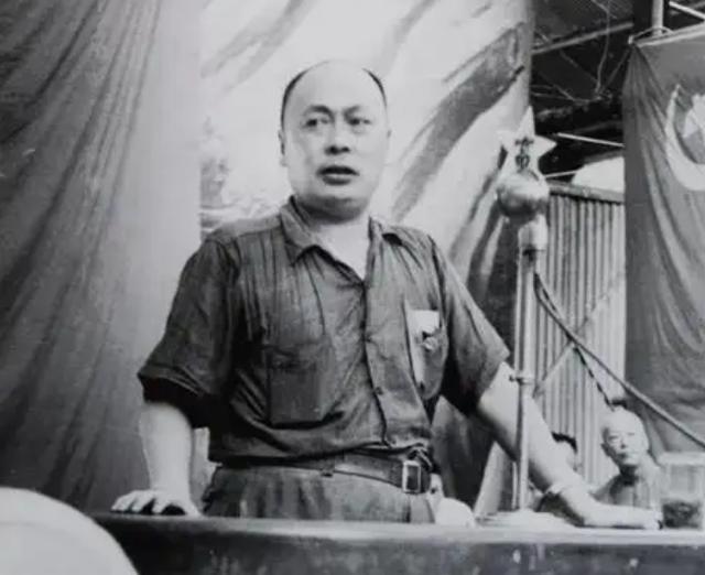 1972年陈毅追悼会上，毛主席点名要见孩子们：我替陈毅安排两句