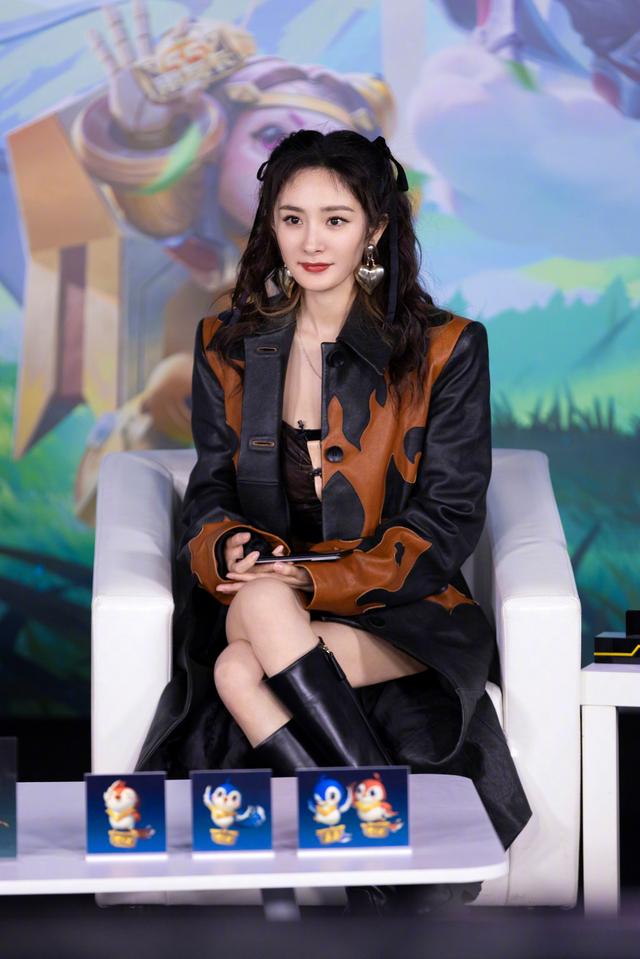 赵丽颖杨幂宋轶李一桐最近都尝试了同一种发型 果然越红的人越好看