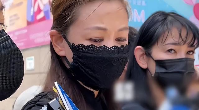 一个月内送走两位至亲，王馨平难过到欲哭无泪，个人状态很不理想