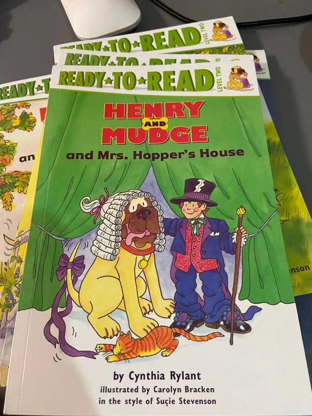 坚持3年刷《牛津树》等，孩子已积累3千单词，10本桥梁书无缝衔接