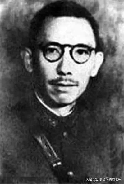 共和国上将的风雨人生一、第一上将，萧克（中）