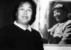 14岁小姑娘竟拒绝了毛主席开国大典的邀请，毛主席：再邀请一次