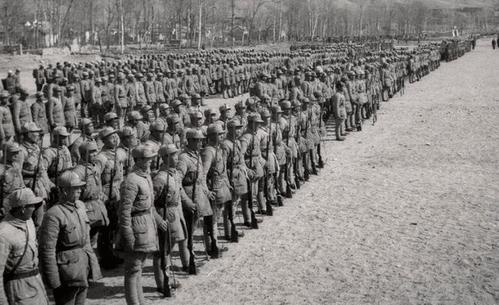 1975年，13人不符合特赦标准，毛泽东：放了算了，事后才知真高明