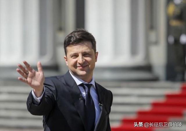 拳头才是硬道理！俄军空袭哈尔科夫，乌克兰或将放弃申请加入北约