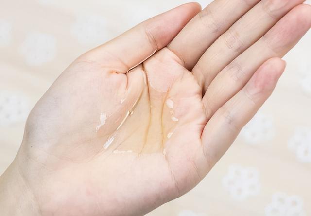 先用身体油还是先用身体乳