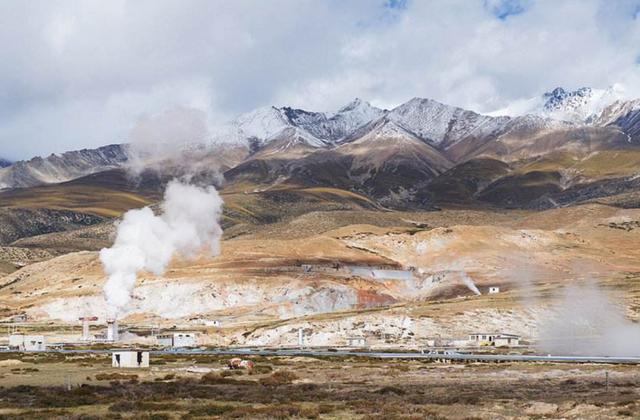 内蒙古的特大地热田，能建设大型发电厂吗？地热是怎么形成的？