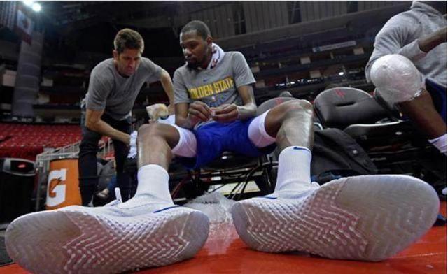 ����˭�ĽŴ�(NBA���˴�ŷ�4��Ʒ����Ҧ��53��A����������S������SSS�ж��ͣ�)