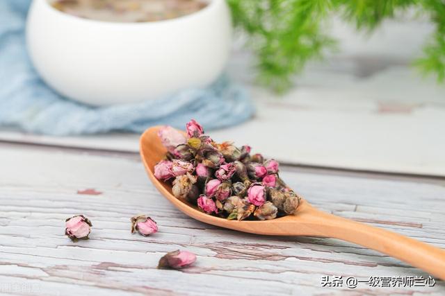 春天宜喝花茶，玫瑰、桃花、菊花、桂花、金银花，哪朵适合你？