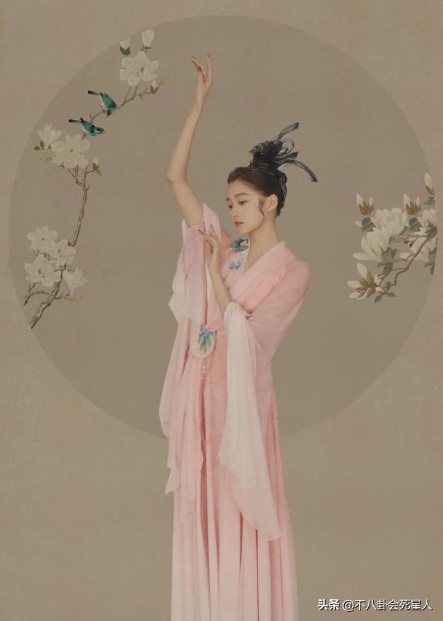 12位女星卫视春晚状态！杨颖唐嫣美得亮眼，关晓彤大长腿厉害了