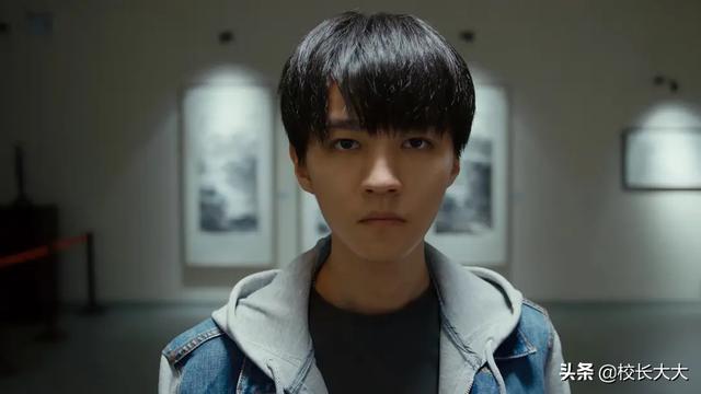 《重生之门》：王俊凯成被动派男主，“女贼”角色像极了贝尔摩德