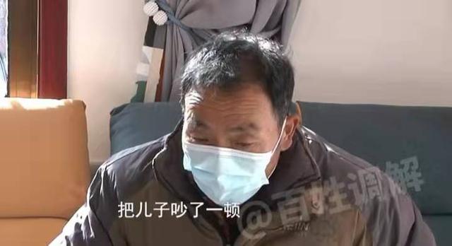 妈妈太懒家里乱得像垃圾场，儿子变家长恨铁不成钢：她从不打扫