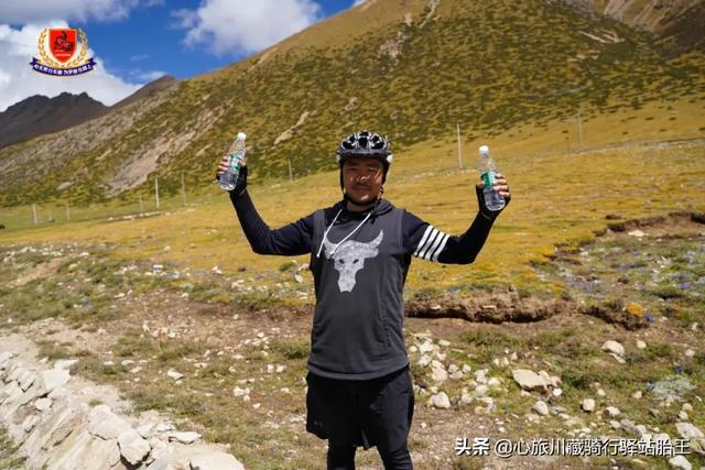 在海拔5000米的高海拔，騎自行車是啥感受？高原缺氧不缺精神