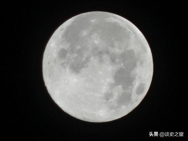 宇航员登上太空后，为何不敢回头眺望地球？他们究竟在害怕什么