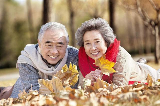 年龄大了，越要多吃肉？建议中老年人：多吃这4种肉，身体少生病
